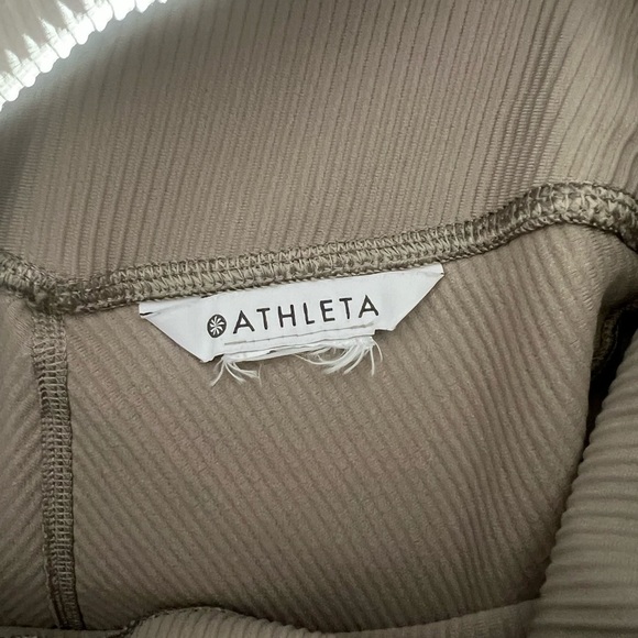 Athleta Salutation Stash Pocket 7/8 High-Waisted Leggings - Picture 6 of 6